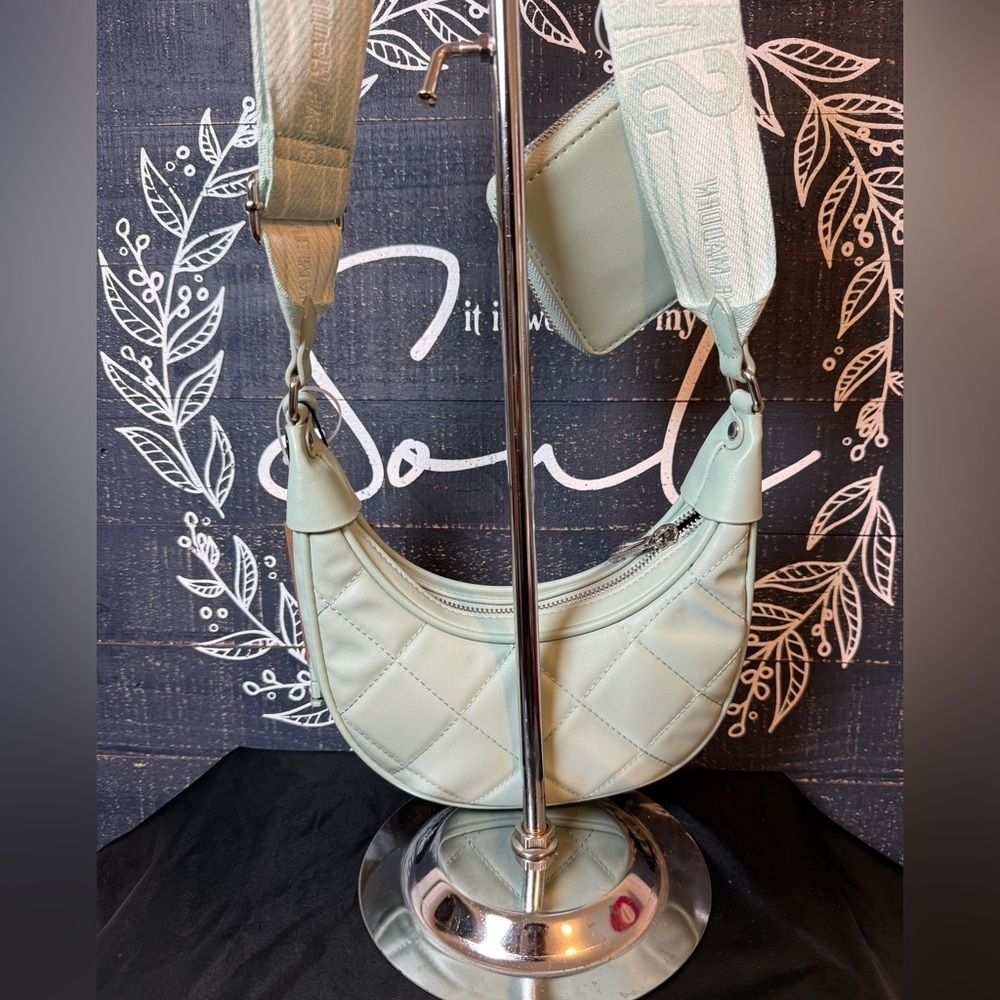 Steve Madden Quilted Mint Green Crossbody Bag - Picture 4 of 10